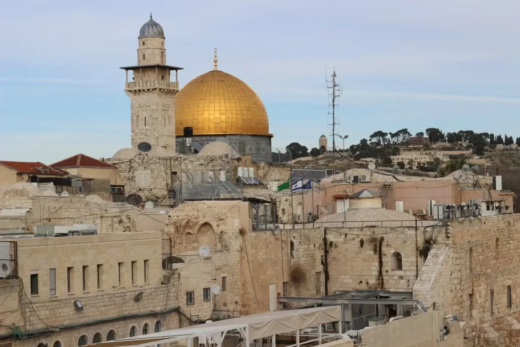 kudus_kubbetus_sahra